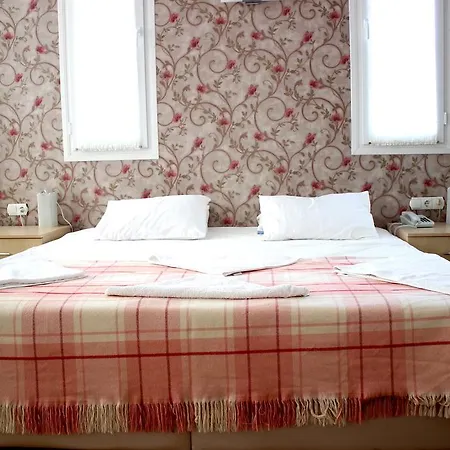 Calamie Hotel